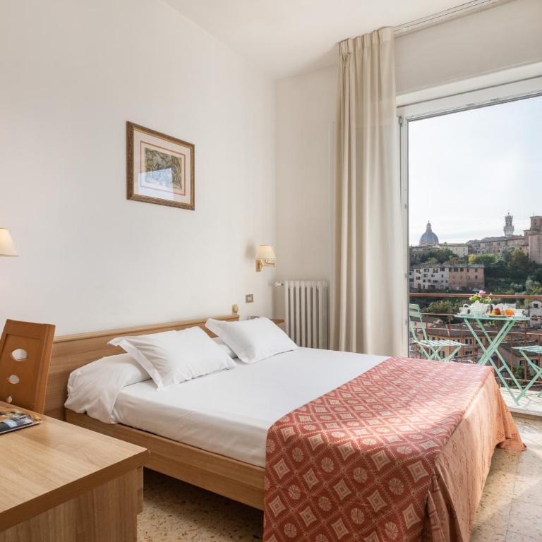 Hotel Minerva - Camera Matrimoniale Standard con Vista Città - 3