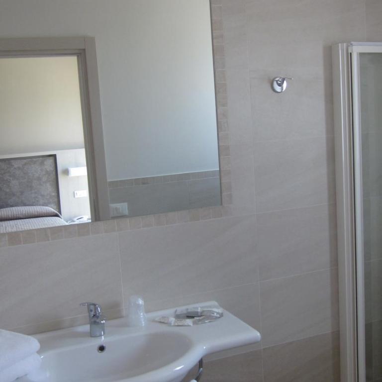 Hotel Globus - Junior Suite con Vista Mare - 6