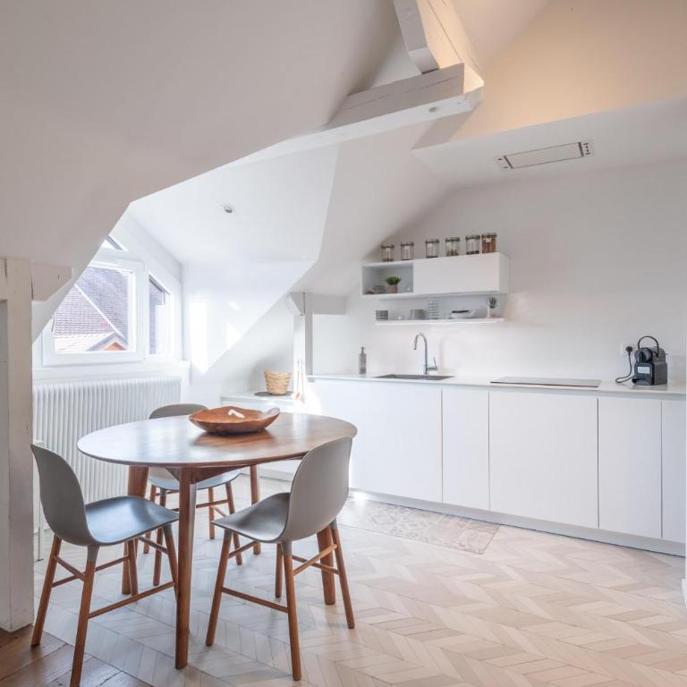 Mon Chez Vous - Au coeur de la vieille ville - Appartement - 6