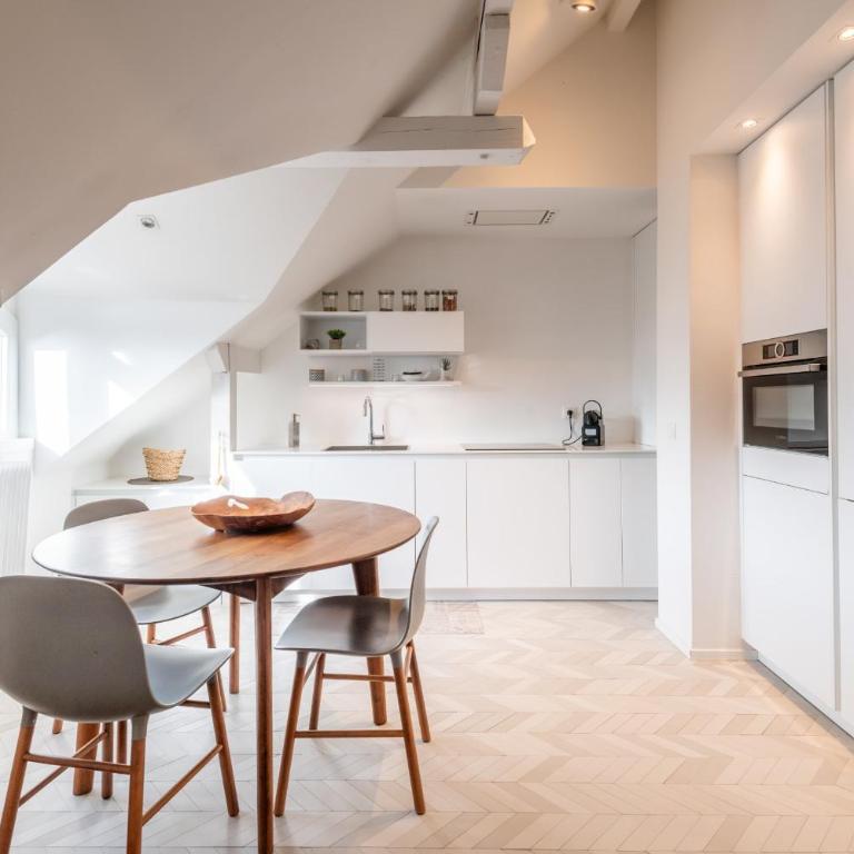 Mon Chez Vous - Au coeur de la vieille ville - Appartement - 7