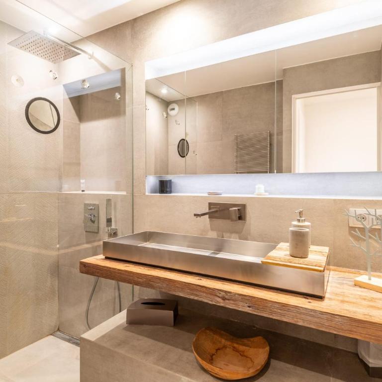 Mon Chez Vous - Au coeur de la vieille ville - Appartement - 9