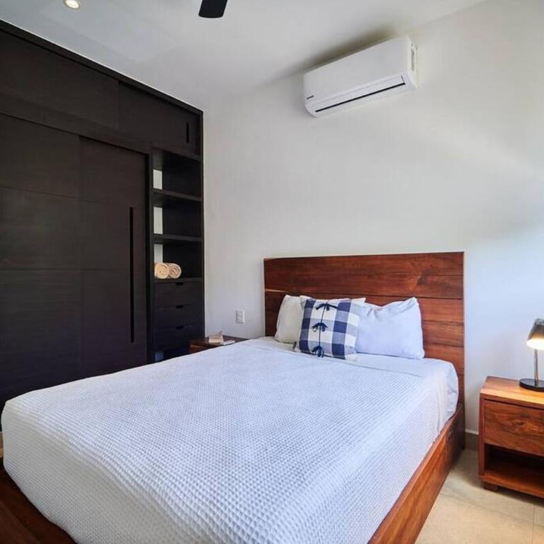 Serene Private Rooftop Jacuzzi Penthouse 2 Pools 5 Min To Beach + Gym - Apartamento de 2 dormitorios - 9