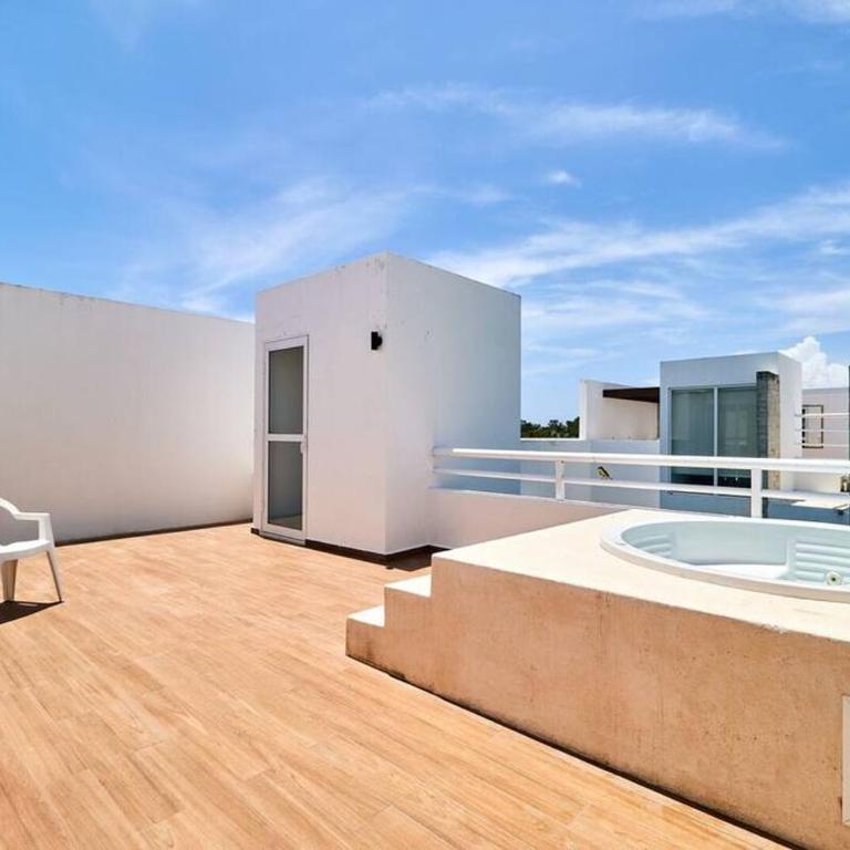 Serene Private Rooftop Jacuzzi Penthouse 2 Pools 5 Min To Beach + Gym - Apartamento de 2 dormitorios - 13