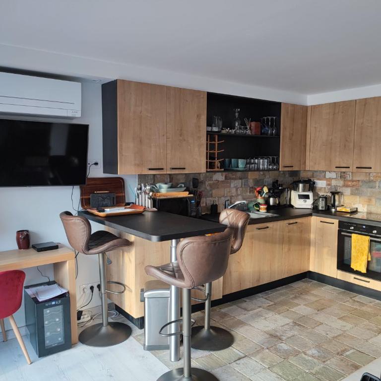 Magnifique appartement 6 pers climatisé grande terrasse vue port - Apartment mit 2 Schlafzimmern - 5