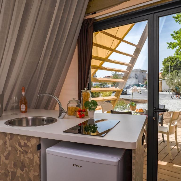 Club del Sole Rimini Family Resort - Tenda Luxury (4 Adulti) - 2