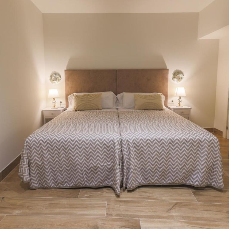 Habitaciones Amelia - Deluxe Twin Room - 2
