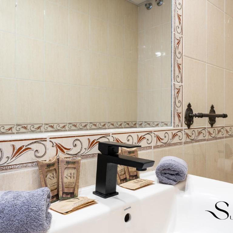 Townhouse wIth Jacuzzi,sea views, swimming pool,garage - Casa Unifamiliar de 3 dormitorios - 24