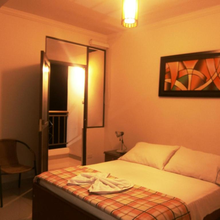 Hotel Shalom PHE Guaduas - Habitación Triple - 4