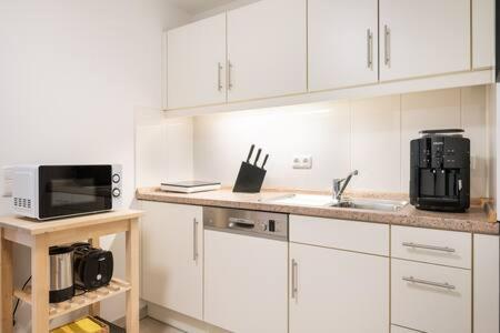MARIENPLATZ Apartment 2 bedrooms living room kitchen - Apartamento - 15