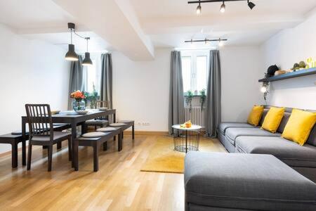 MARIENPLATZ Apartment 2 bedrooms living room kitchen - Apartamento - 16
