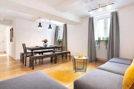 MARIENPLATZ Apartment 2 bedrooms living room kitchen - Apartamento - 17