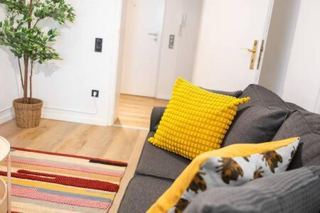 Grand Apartment close to the Isar and Citycenter - Apartment - 16