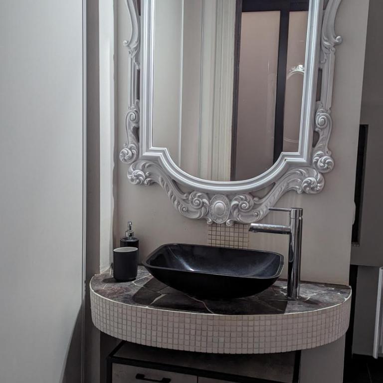Frida Guest House - Apartment with Terrace - 37