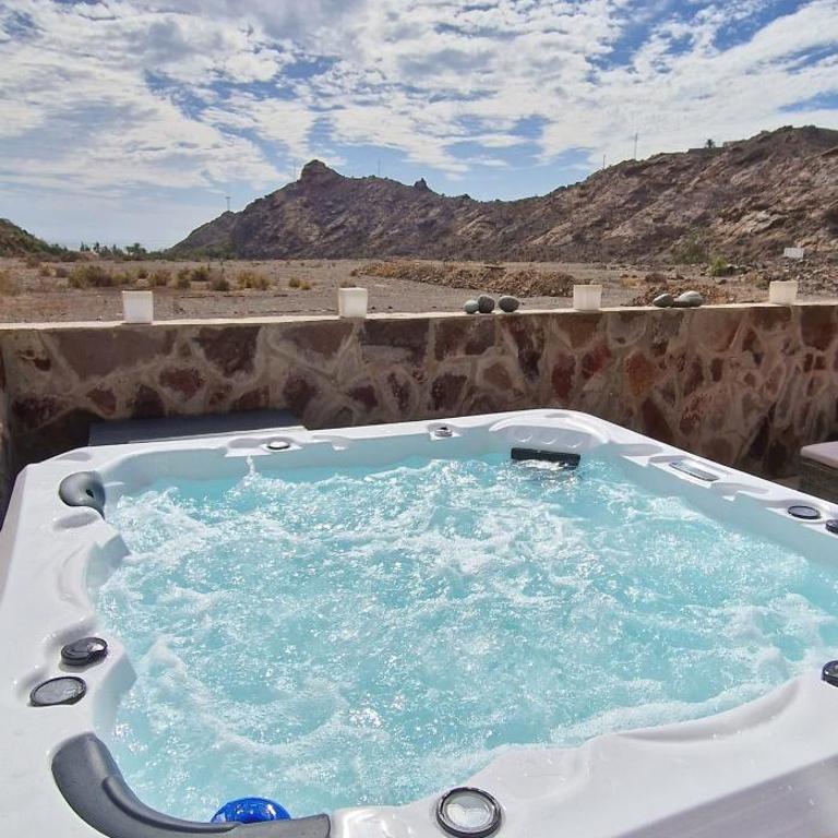 Amazing cozy Villa Hugo Tauro with Jacuzzi, Pool, Wi-Fi - Apartamento de 2 dormitorios - 5