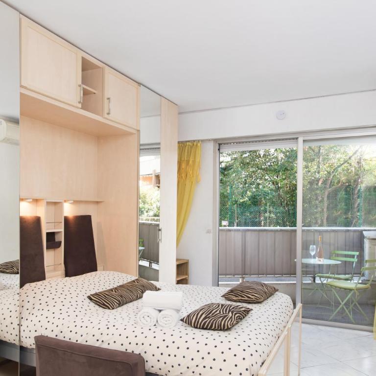 COSY STUDIO - Résidence front de mer - Menton - One-Bedroom Apartment - 3