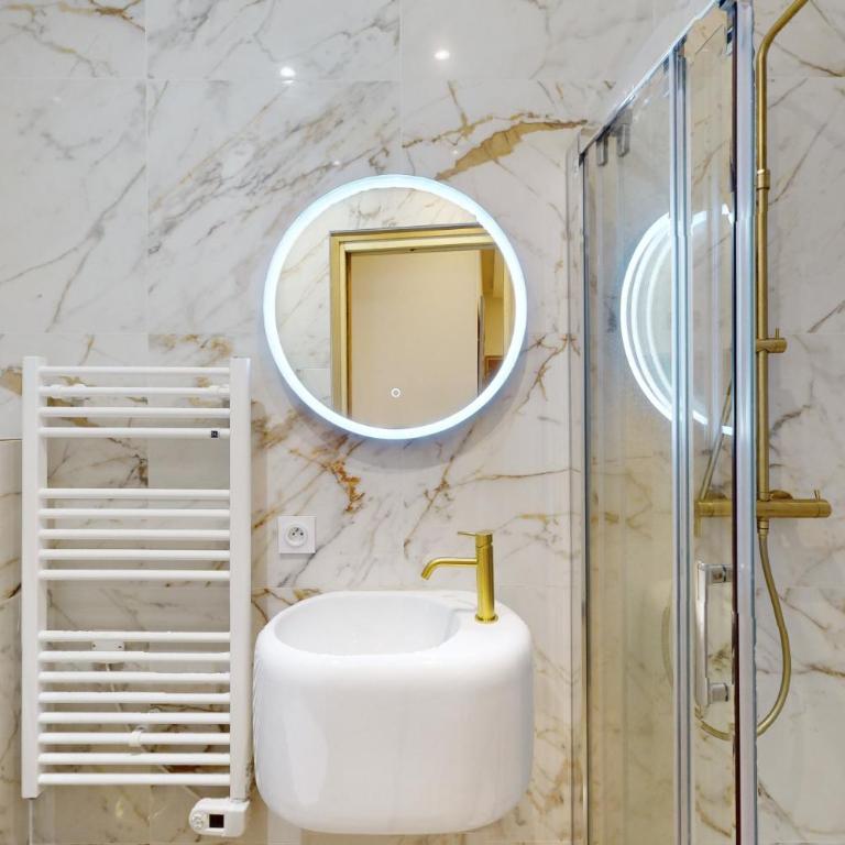 Suite Gold-Stars FSHH - Appartement - 12
