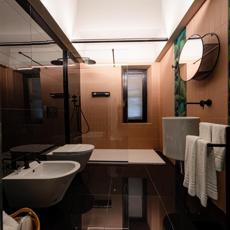Exclusive Room Pescara - Camera King con Balcone - 5