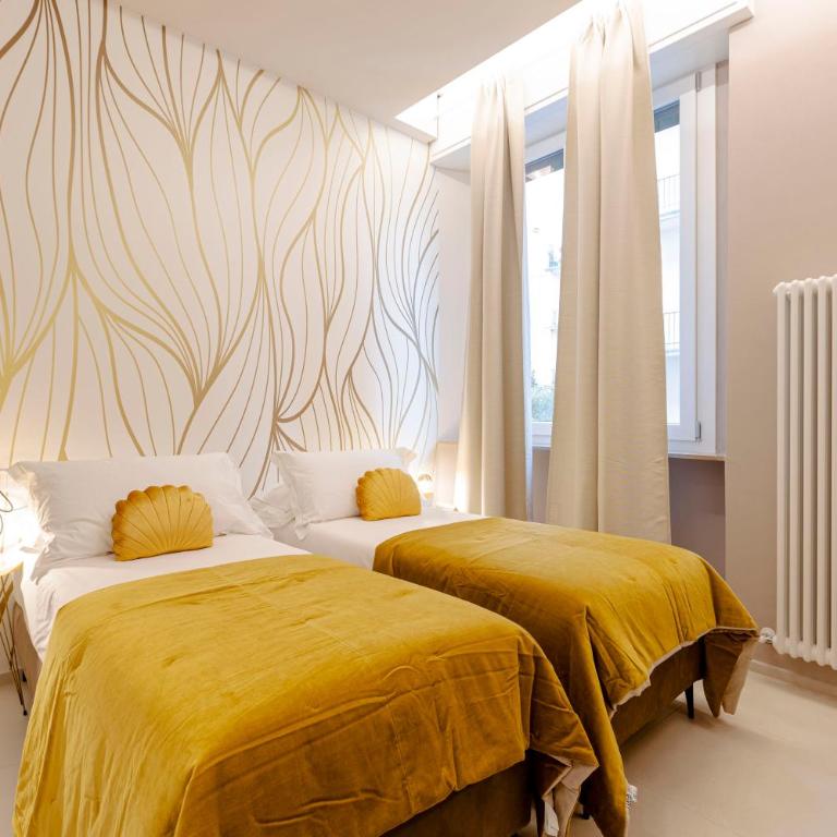 FLORENCE SEASONS B&B - Deluxe Quadruple Room - 1