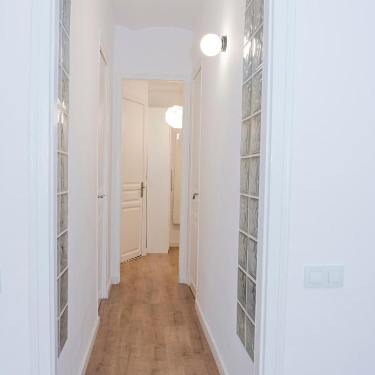 Apartamento Gaudí-Sant Pau - Two-Bedroom Apartment - 29