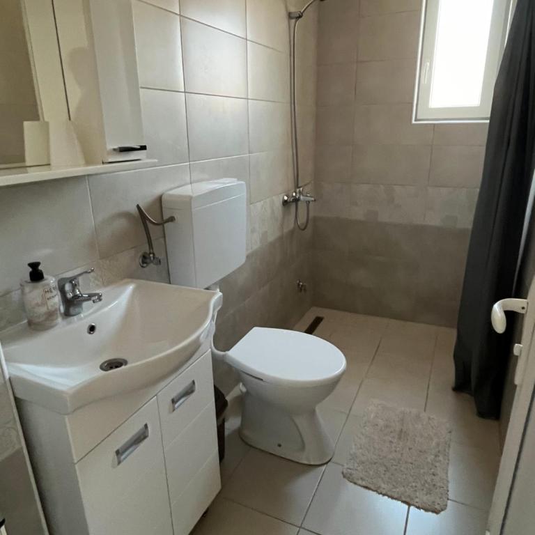 Milutinn-Lipa - Apartman sa 1 Spavaćom Sobom - 16