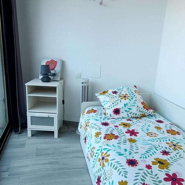 Port Cogolin, T2 calme dans belle résidence, piscine, proche St Tropez - Apartment mit 2 Schlafzimmern - 14
