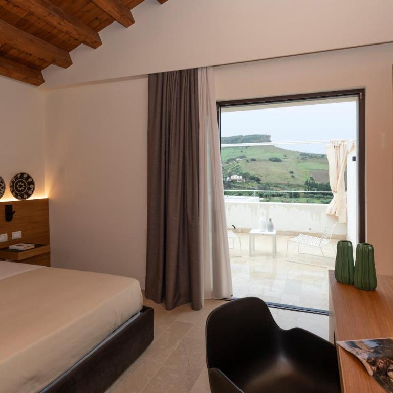 Borgo Giallonardo Wine Relais - Suite Junior con vistas al mar - 17