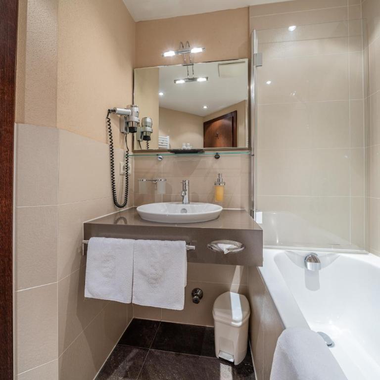 Hotel Madeleine - Superior Doppelzimmer - 2