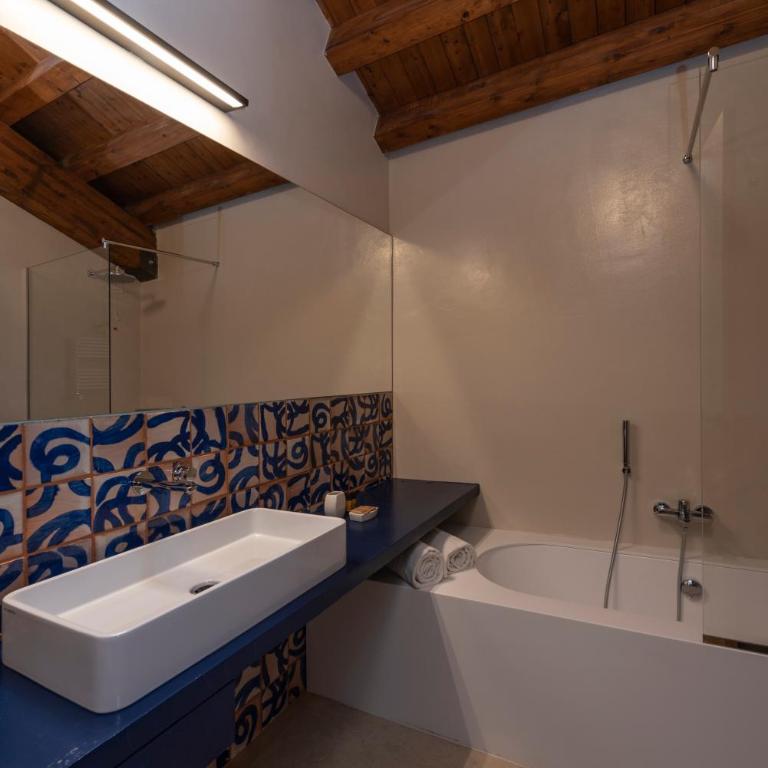 Borgo Giallonardo Wine Relais - Habitación Doble Deluxe con vistas al mar - 17