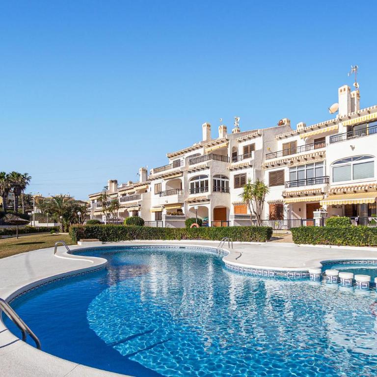 Cozy Apartment In Orihuela With Wifi - Apartamento de 2 dormitorios - 1