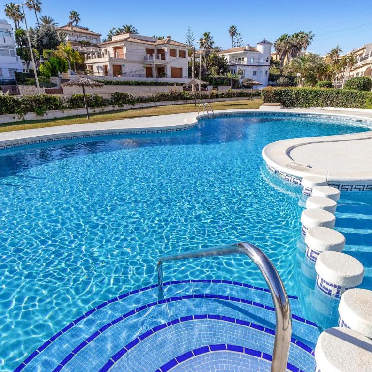 Cozy Apartment In Orihuela With Wifi - Apartamento de 2 dormitorios - 4