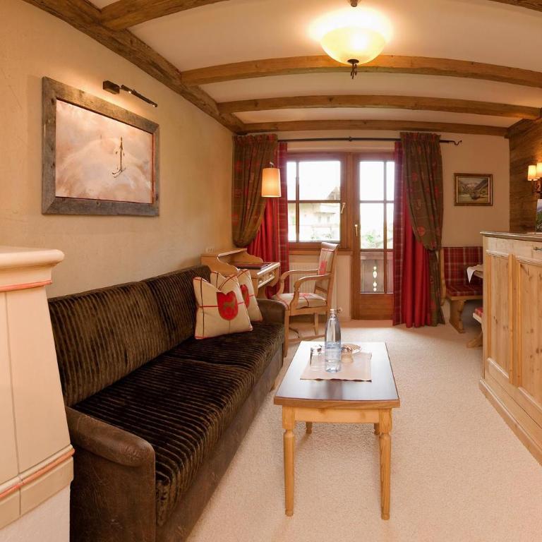 Hotel Alpin Spa Tuxerhof - Deluxe Doppelzimmer mit Balkon - 2