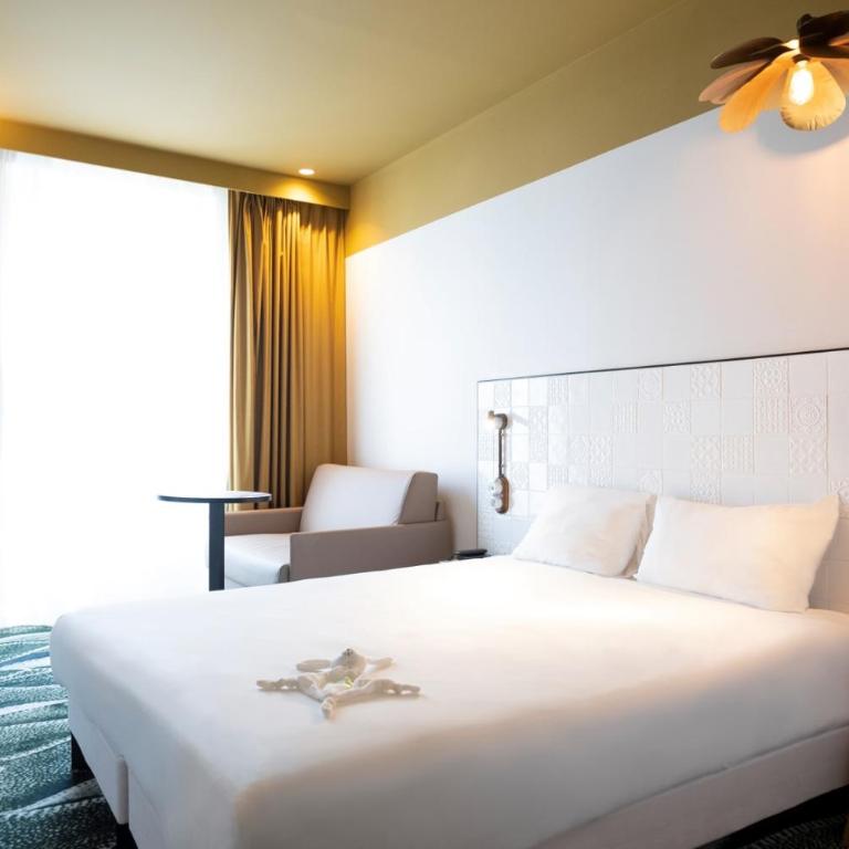 ibis Styles Paris Gare De Lyon TGV - Chambre Triple avec 1 Lit Double et 1 Canapé-Lit - 7