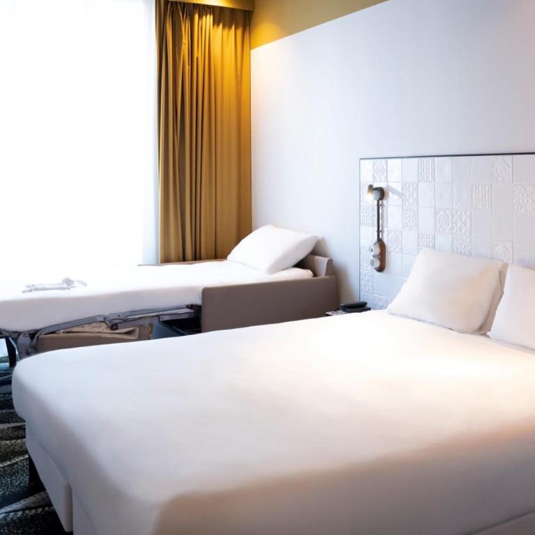 ibis Styles Paris Gare De Lyon TGV - Chambre Triple avec 1 Lit Double et 1 Canapé-Lit - 9