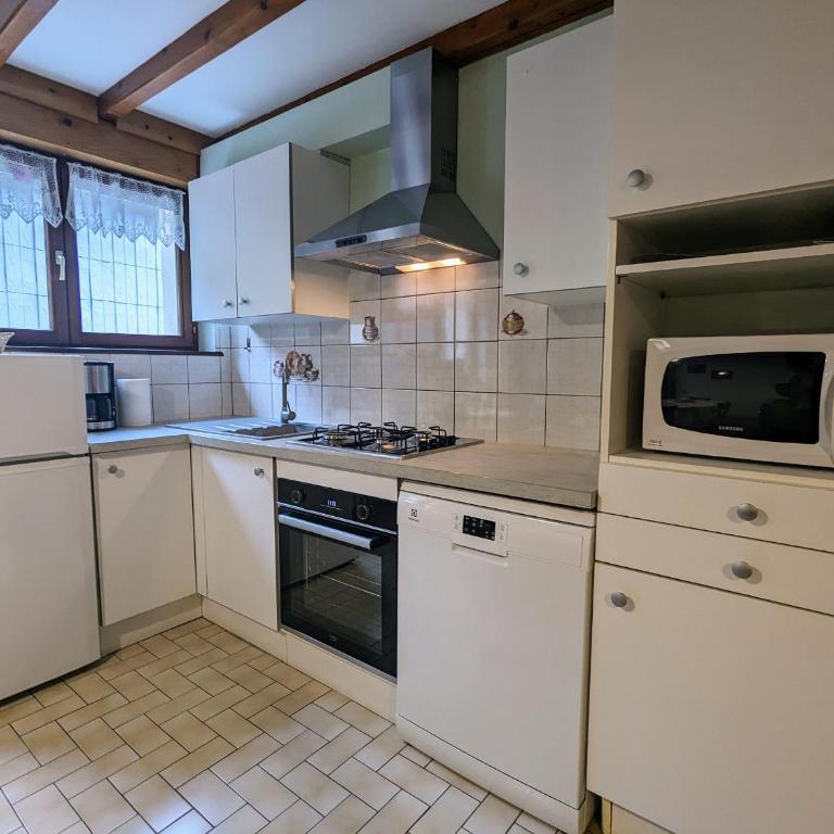 Charmant Gîte avec Garage et Local Vélos au Pied des Pistes de La Bresse - FR-1-589-127 - Ferienhaus (4 Erwachsene) - 10