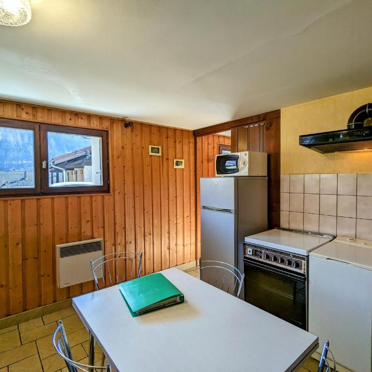 Gîte cosy à La Bresse - Proche sentiers, rivière et piste cyclable, idéal pour randonnées et séjours en famille - FR-1-589-168 - Ferienhaus (3 Erwachsene) - 11