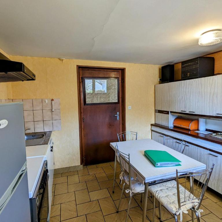 Gîte cosy à La Bresse - Proche sentiers, rivière et piste cyclable, idéal pour randonnées et séjours en famille - FR-1-589-168 - Ferienhaus (3 Erwachsene) - 12