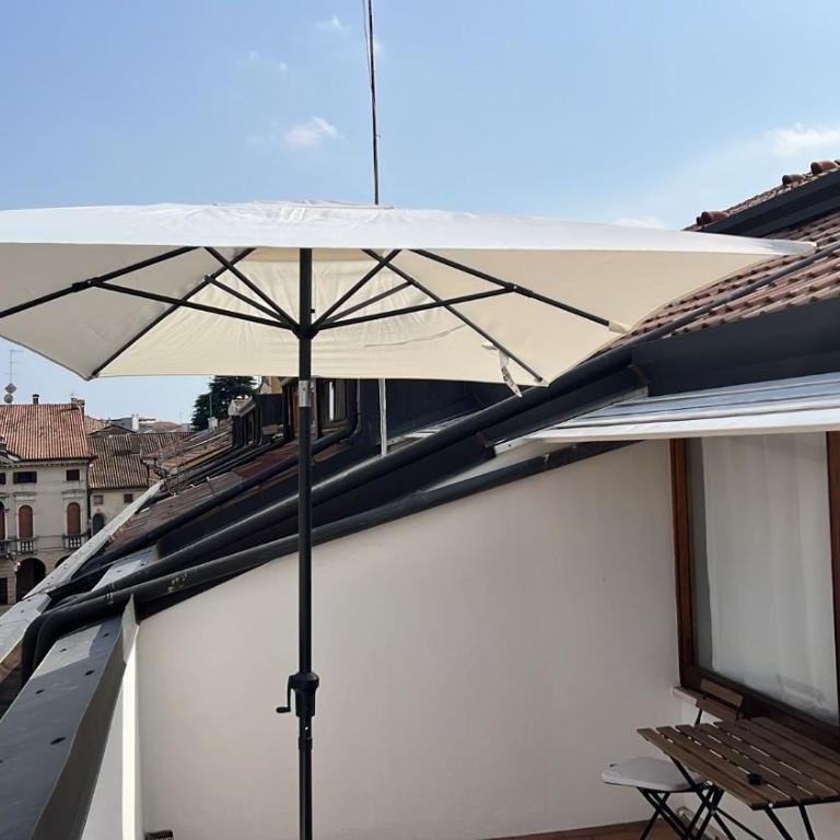Welc-ōM Portello Stylish free parking - Monolocale con Divano-Letto - 1