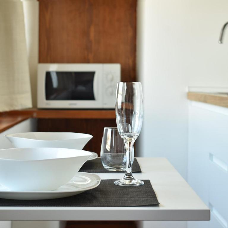 Welc-ōM Portello Stylish free parking - Monolocale con Divano-Letto - 7