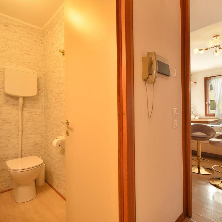 Welc-ōM Portello Stylish free parking - Monolocale Deluxe - 15