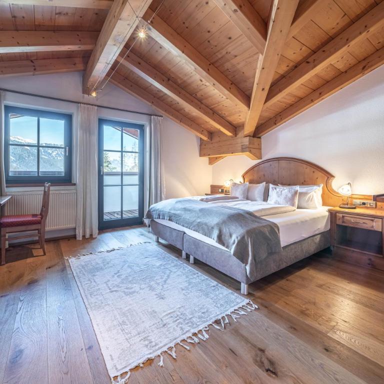 Hotel Stern - Comfort Doppelzimmer mit Balkon - 2