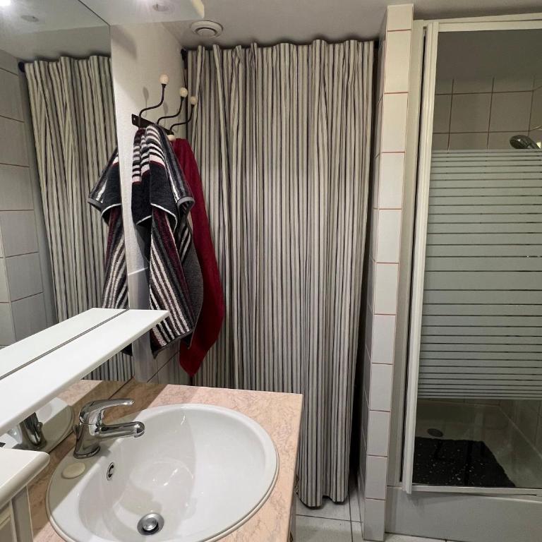 Appartement cosy à La Bresse avec terrasse, proche des pistes et équipements tout inclus - FR-1-589-407 - Apartment - 4