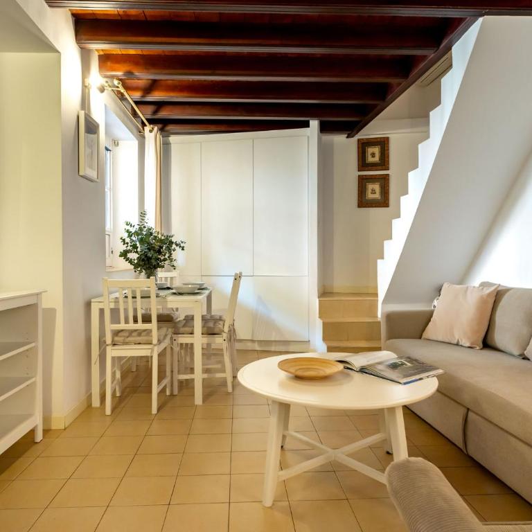 Charming 2 Bedroom Apartment at Plaza el Salvador by OCityzen - Two-Bedroom Apartment - 6