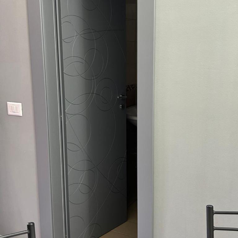 Fanale House - One-Bedroom Apartment - 68