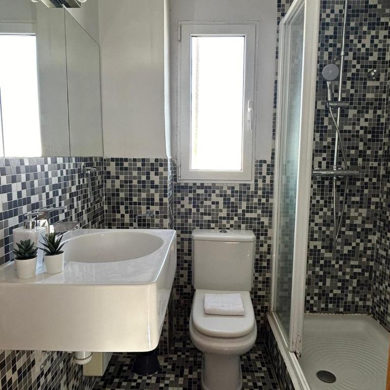 SingularStays Valero III - One-Bedroom Apartment - 4