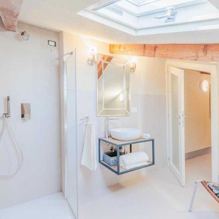 Casa Lucky, Romantic Modern 3 bedrooms Penthouse - Three-Bedroom Apartment - 45
