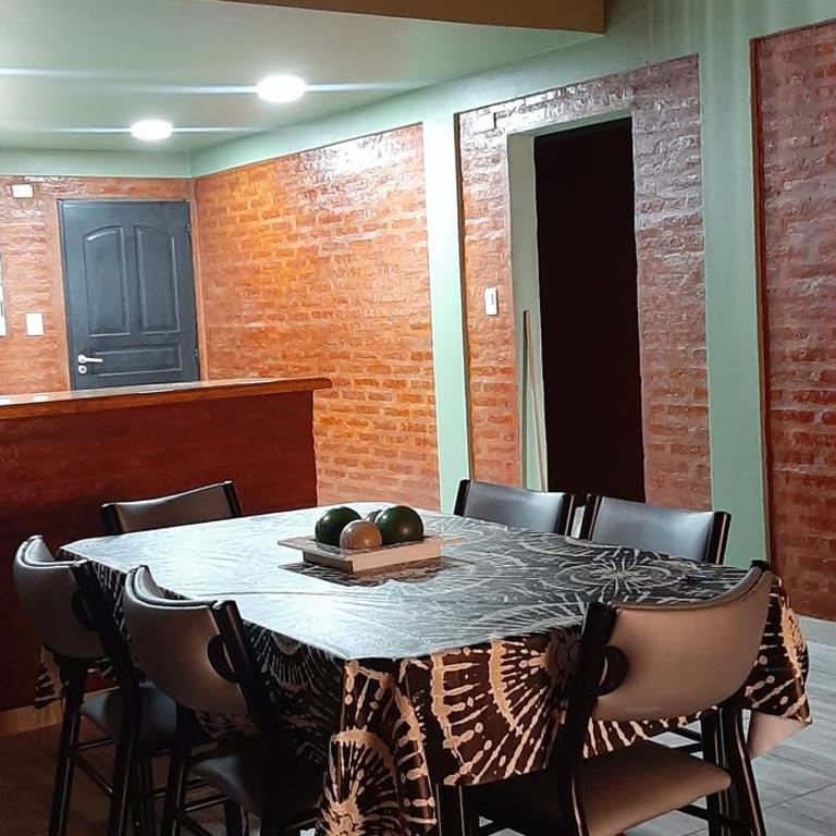 ALQUILER TEMPORARIO EN TRELEW - Casa de 3 dormitorios - 22