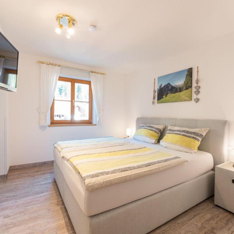 Bergblick-Ferienwohnungen - Apartment mit 1 Schlafzimmer - 6