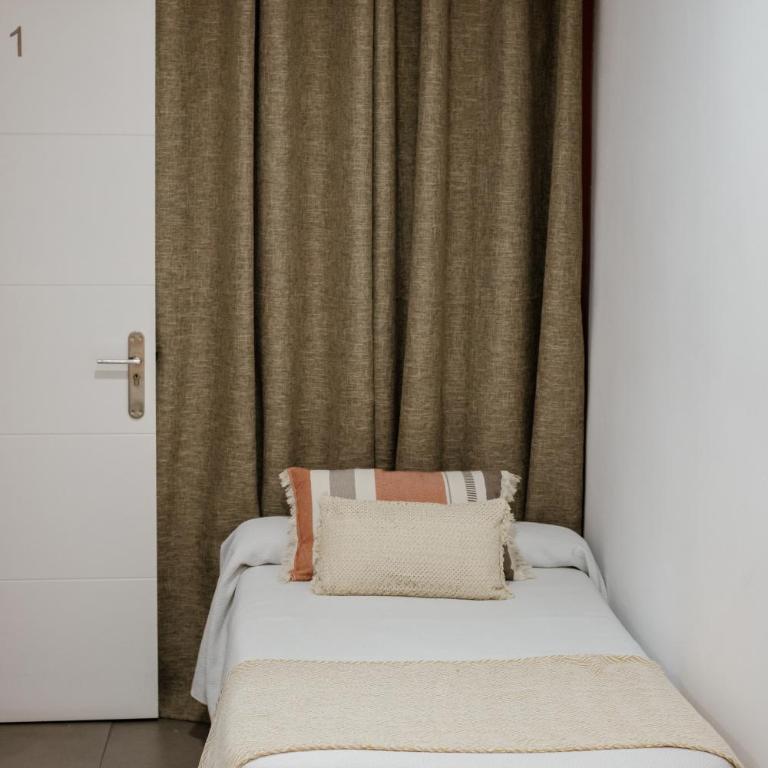 Apartamentos Turisticos Mastil 16 - Habitación cuádruple - 9