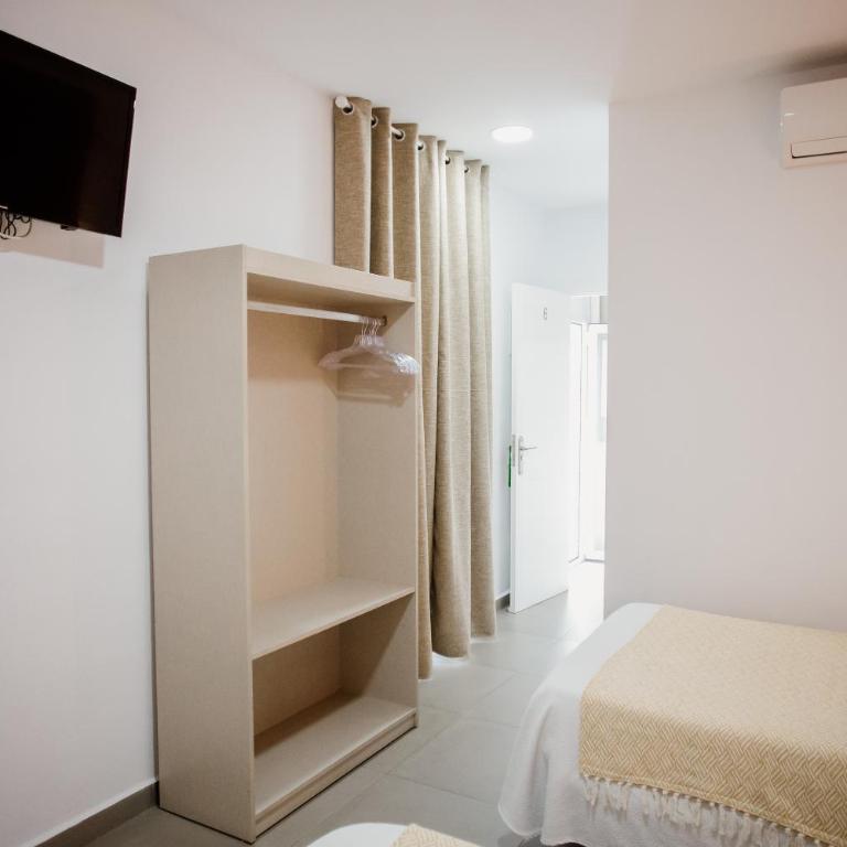 Apartamentos Turisticos Mastil 16 - Habitación Triple con balcón - 15