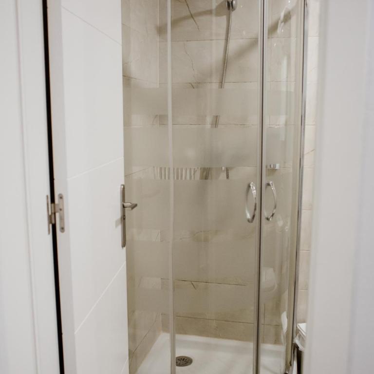 Apartamentos Turisticos Mastil 16 - Habitación Doble sin ventanas - 21